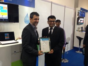 Orlando Ayela - Chairman of Emerging Markets, Microsoft Corp awarding Vignesh Iyer, VP of Winjit Technologies