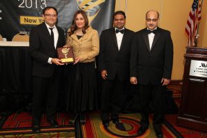 Mr. Nilesh Junagade receiving Global Corporate Award for Mobile Technology